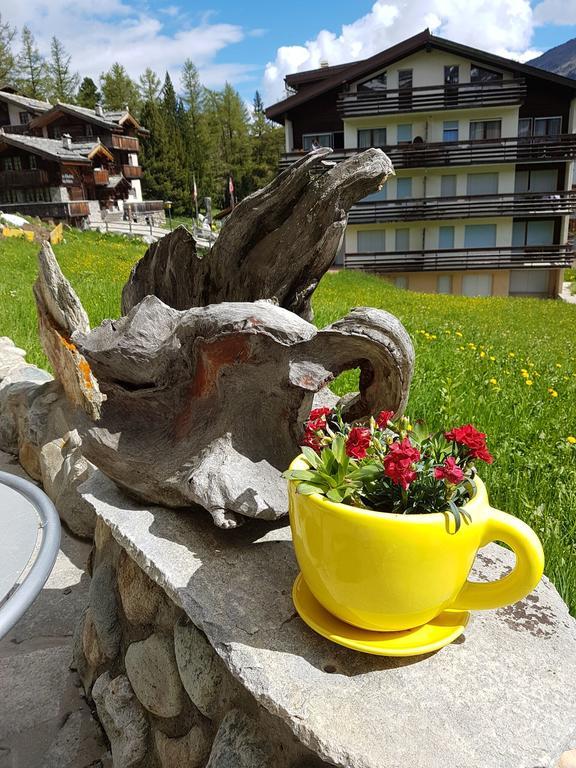 Hotel Alpenperle Saas-Fee Exterior photo