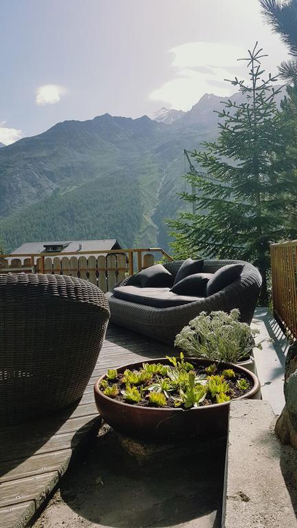 Hotel Alpenperle Saas-Fee Exterior photo