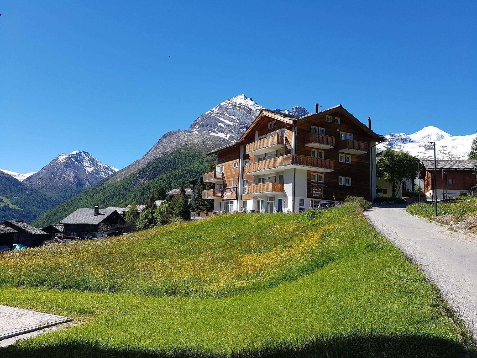 Hotel Alpenperle Saas-Fee Exterior photo