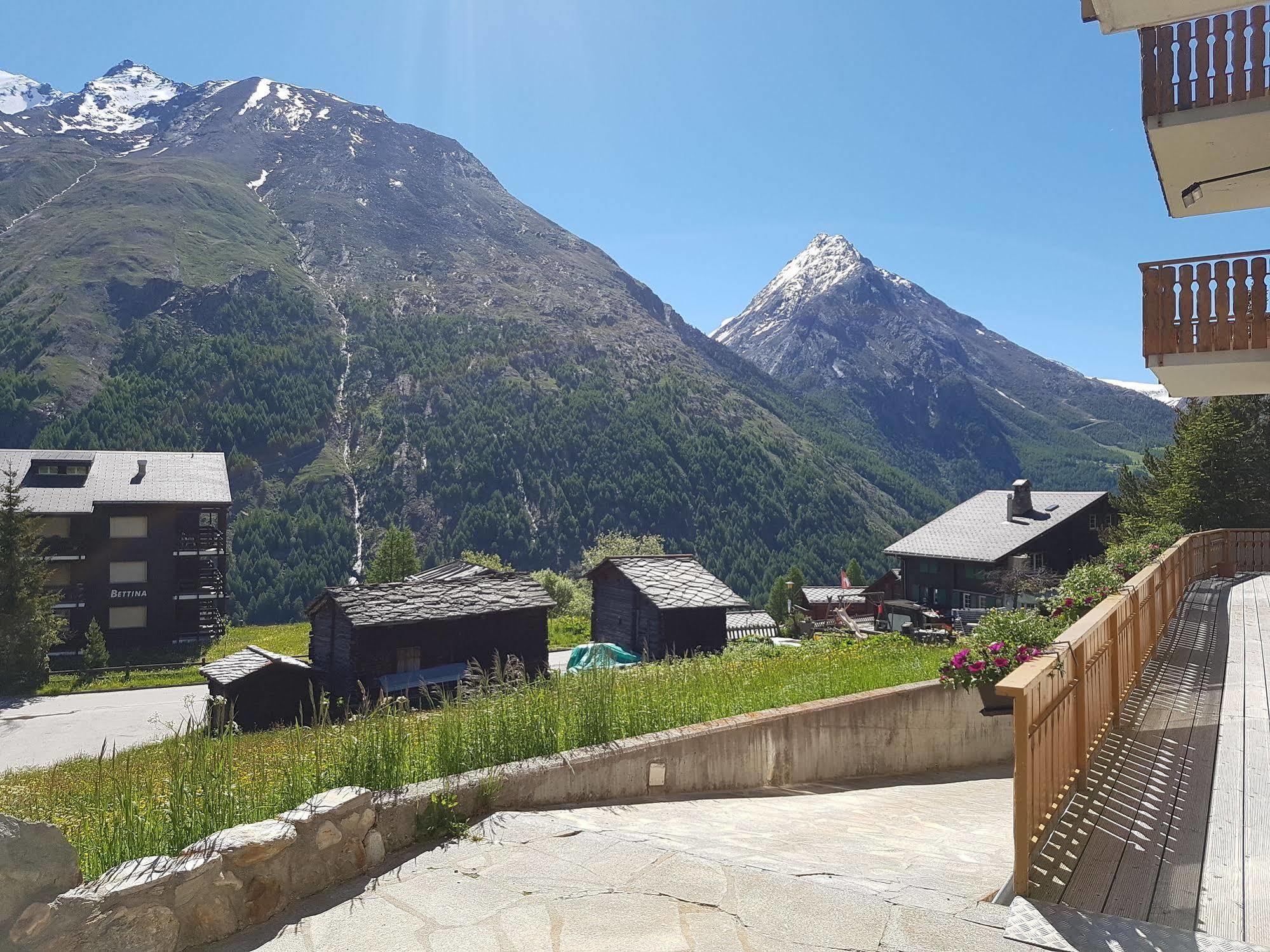 Hotel Alpenperle Saas-Fee Exterior photo