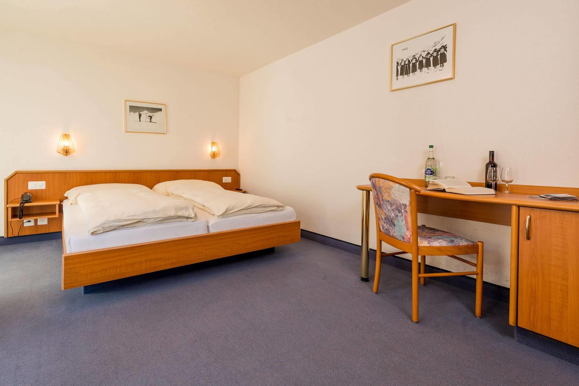 Hotel Alpenperle Saas-Fee Exterior photo