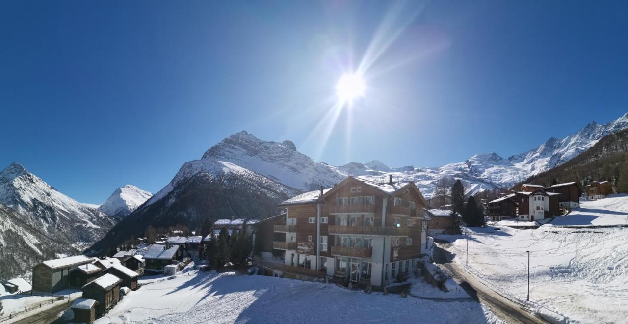 Hotel Alpenperle Saas-Fee Exterior photo